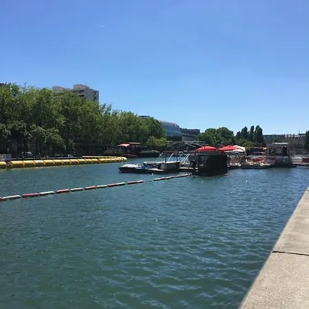 Paris, Bel Spacieux, Calme, 90m2 *